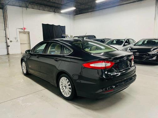 2013 Ford Fusion Energi SE Luxury