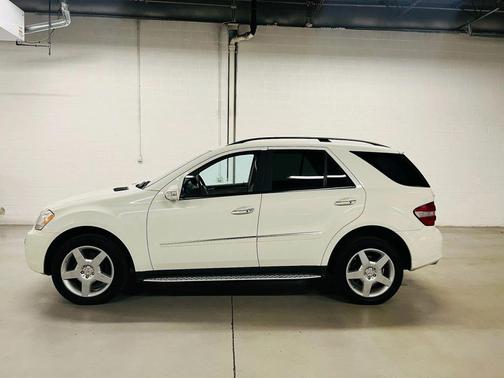 2008 Mercedes-Benz M-Class ML 550 4MATIC