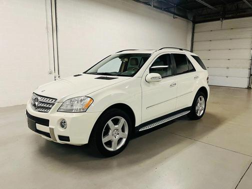 2008 Mercedes-Benz M-Class ML 550 4MATIC