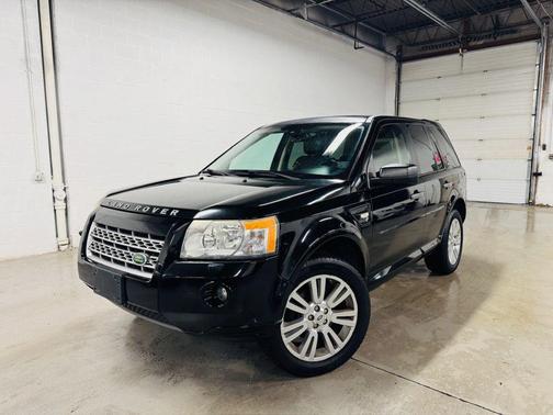 2010 Land Rover LR2 HSE Sport Utility 4D