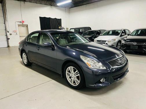 2011 INFINITI G25x G25x Sedan 4D