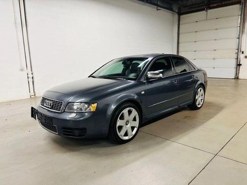 GRAY 2004 Audi S4 4.2 quattro