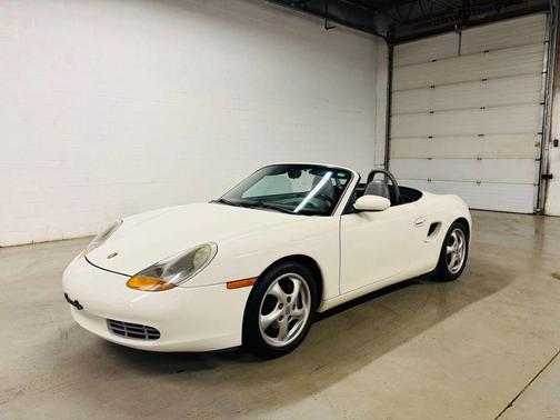 White 2000 Porsche Boxster Cabriolet 2D