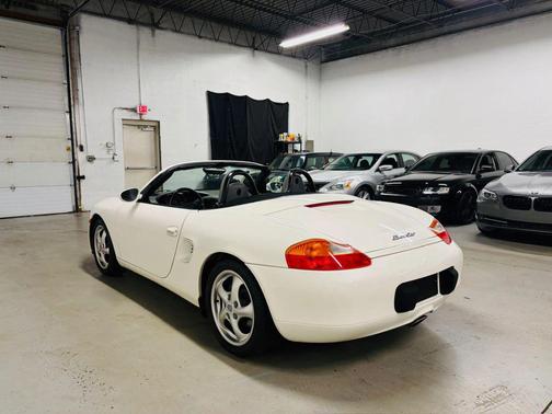 White 2000 Porsche Boxster Cabriolet 2D