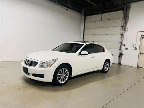 2009 INFINITI G37x G37x Sedan 4D