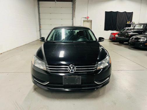 2013 Volkswagen Passat 2.5 SE