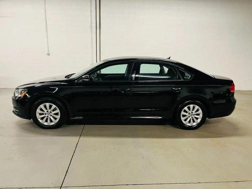 2013 Volkswagen Passat 2.5 SE