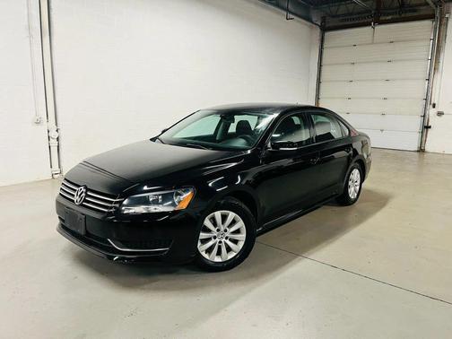 2013 Volkswagen Passat 2.5 SE