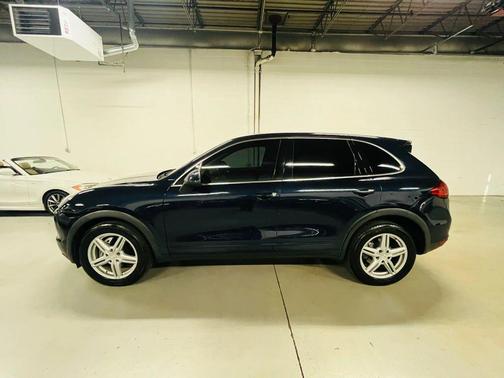 2011 Porsche Cayenne Cayenne