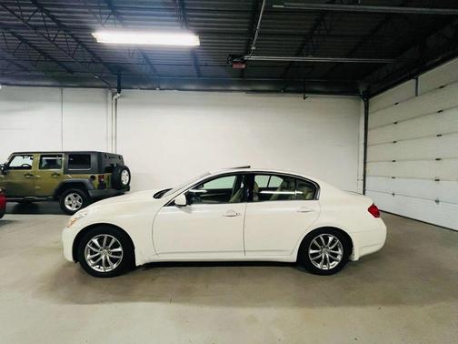 2008 INFINITI G35x G35x Sedan 4D