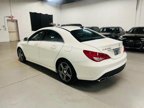 2014 Mercedes-Benz CLA-Class Base