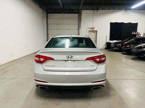 2015 Hyundai SONATA Sport