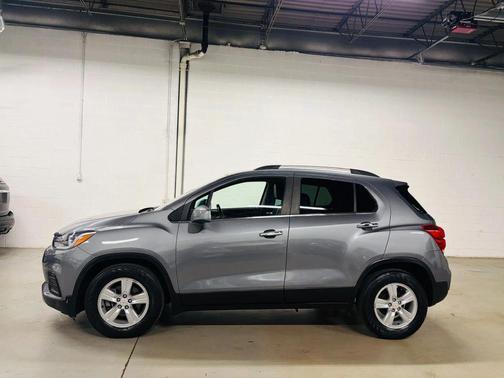 Gray 2019 Chevrolet Trax LT