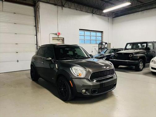 2012 MINI Cooper S Countryman Base