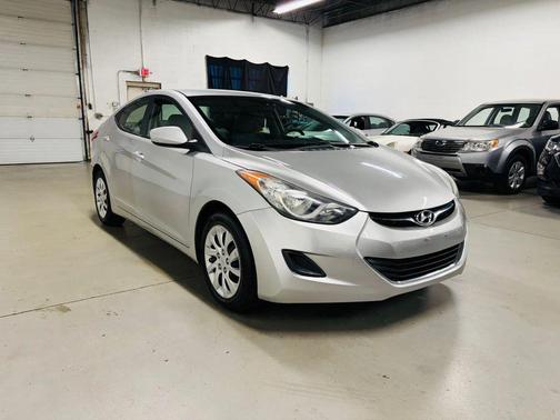 Silver 2011 Hyundai ELANTRA GLS