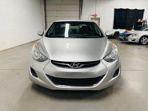 Silver 2011 Hyundai ELANTRA GLS