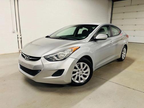Silver 2011 Hyundai ELANTRA GLS