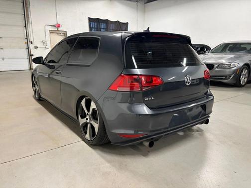 Gray 2015 Volkswagen Golf GTI 2.0T S 4-Door