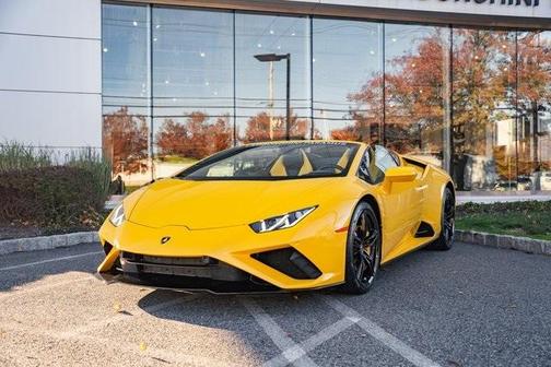 2021 Lamborghini Huracan EVO Base