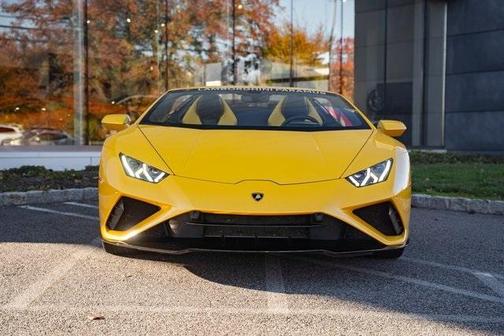 2021 Lamborghini Huracan EVO Base