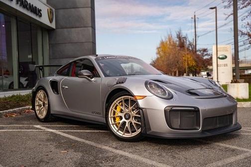 2018 Porsche 911 GT2 RS