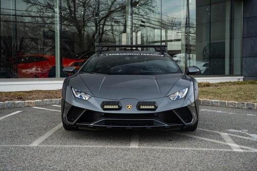 2024 Lamborghini Huracan Sterrato Base