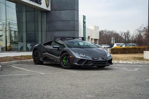 2024 Lamborghini Huracan Sterrato Base