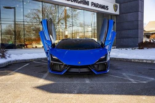 2024 Lamborghini Revuelto Base