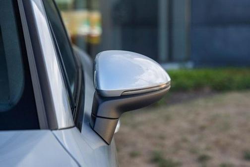 2022 Porsche Cayenne Base