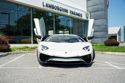 2016 Lamborghini Aventador LP750-4 Superveloce