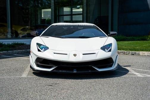 2019 Lamborghini Aventador SVJ Base