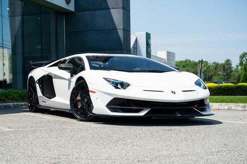 2019 Lamborghini Aventador SVJ Base