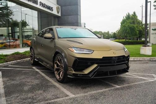 2024 Lamborghini Urus Performante
