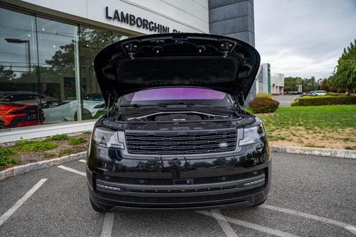 2023 Land Rover Range Rover P530 SE