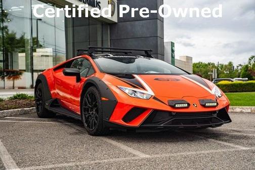 2023 Lamborghini Huracan Sterrato Base