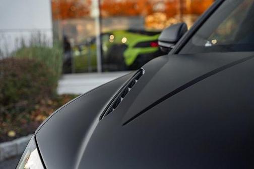 2024 Lamborghini Urus Performante