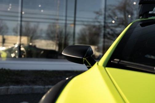 2024 Lamborghini Huracan Sterrato Base