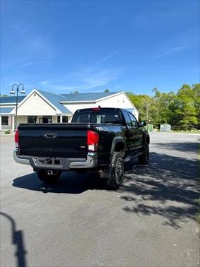 2017 Toyota Tacoma SR5