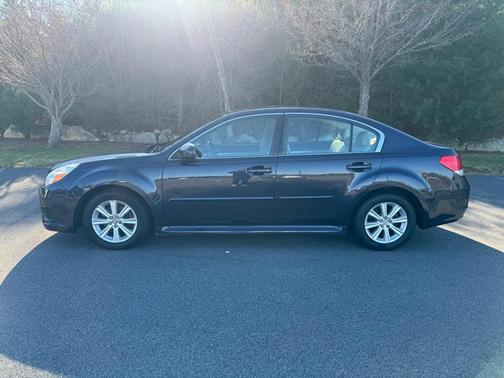 2012 Subaru Legacy Base