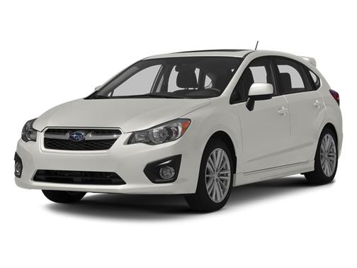 White 2013 Subaru Impreza 2.0i