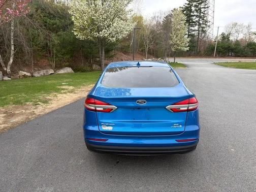 Blue 2019 Ford Fusion Hybrid SE