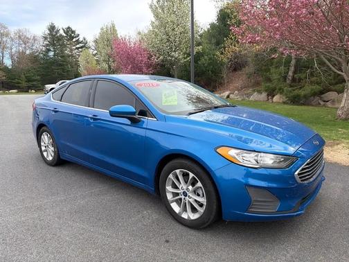 Blue 2019 Ford Fusion Hybrid SE