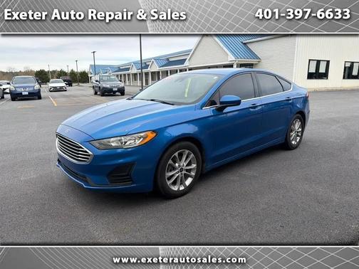 Blue 2019 Ford Fusion Hybrid SE