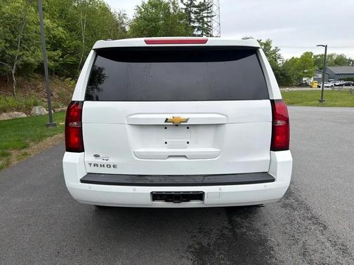 White 2018 Chevrolet Tahoe LT