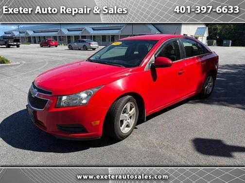 RED 2014 Chevrolet Cruze 1LT