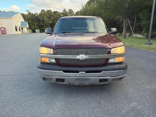 RED 2003 Chevrolet Silverado 1500 LS
