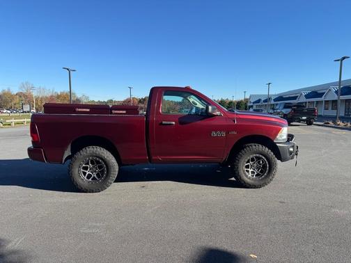 2017 RAM 1500 Express