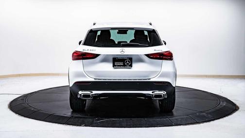 2025 Mercedes-Benz GLA 250 4MATIC