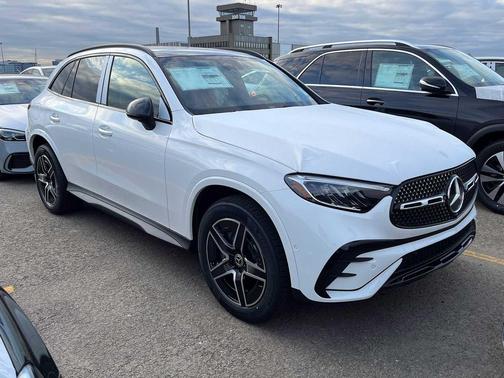 2025 Mercedes-Benz GLC 300 4MATIC