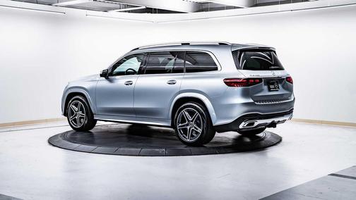 2025 Mercedes-Benz GLS 450 4MATIC